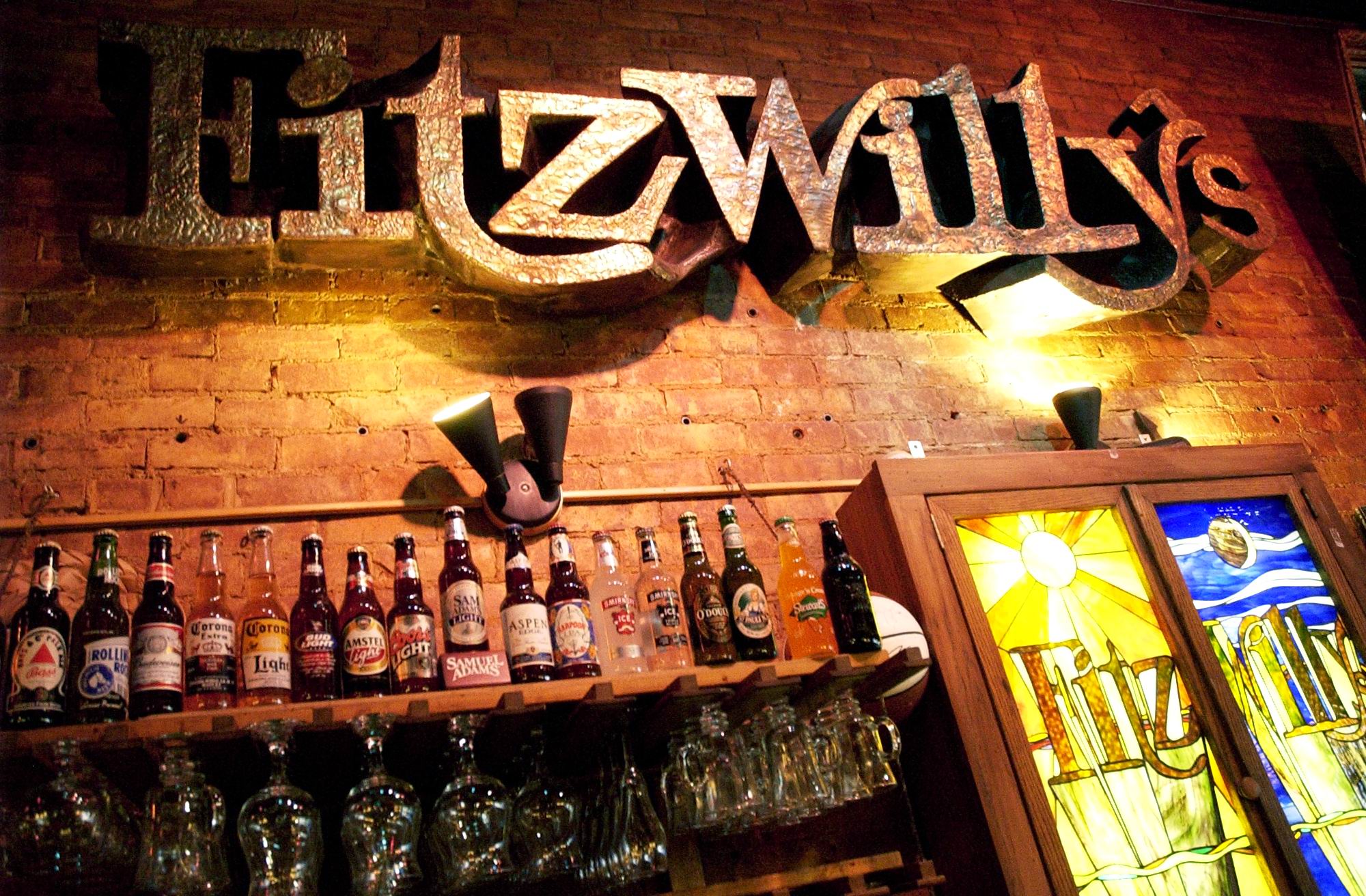Fitzwillys%20bar%20sign1