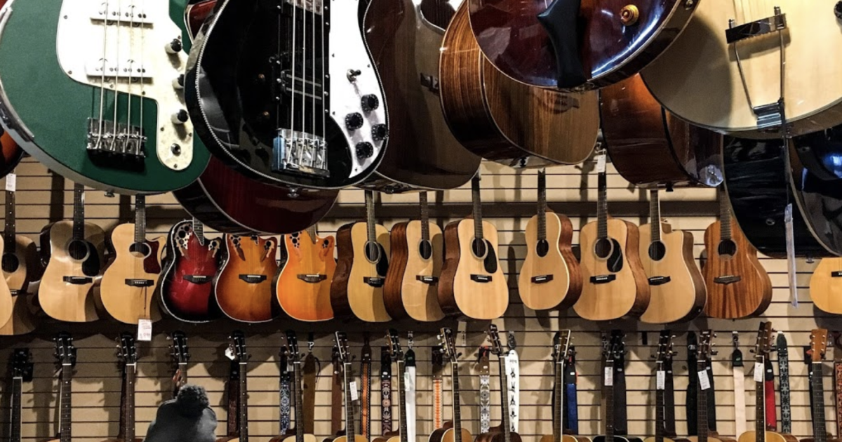 Mill River Music and Guitars Northampton MA