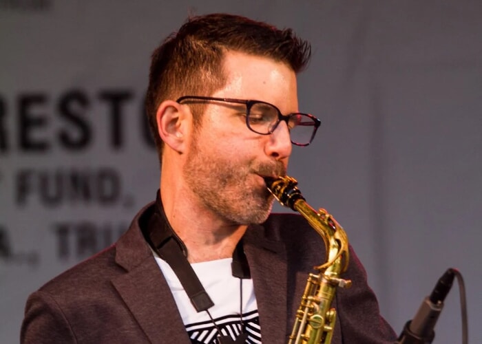 LrUWLs0emE BbtkC55tRqg.large