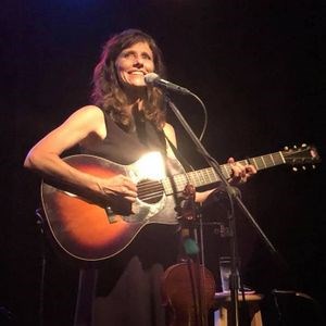 SSm9KDqESUi EZbciTQ5YA.large