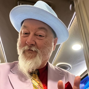 F AIhAnMDk TAh 9tH HhQ.large